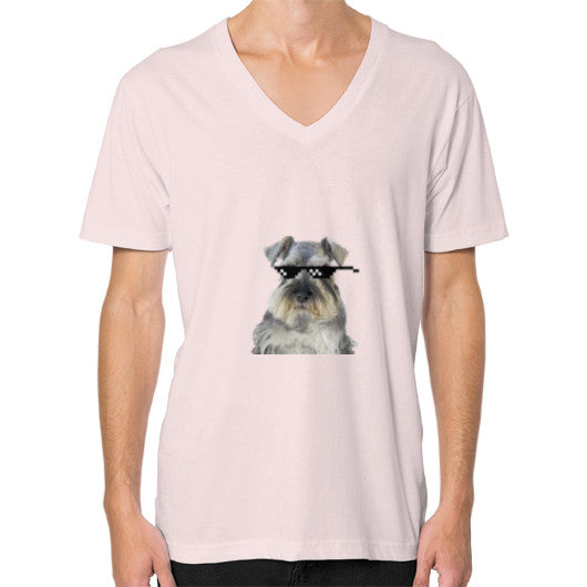 V-Neck (on man) Light pink unorthodoxy