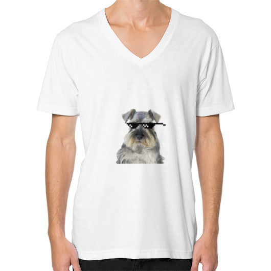 V-Neck (on man) White unorthodoxy