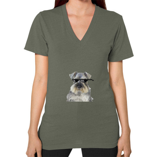 V-Neck (on woman) Lieutenant unorthodoxy
