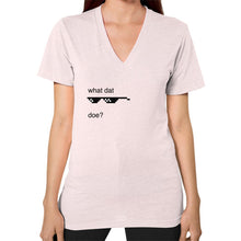 V-Neck (on woman) Light pink unorthodoxy